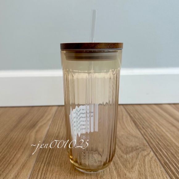 Hearth & Hand Magnolia 21oz Blush Fluted Glass Tumbler with Wood Lid - Picture 4 of 6